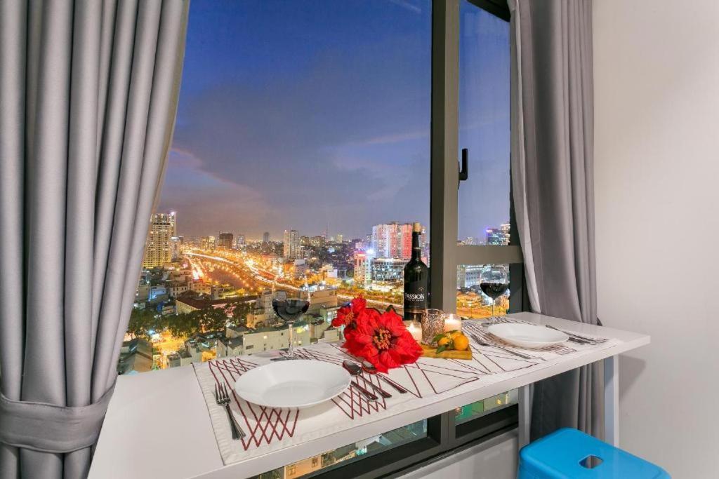 Rivergate Apartment Ho Chi Minh City Exterior photo